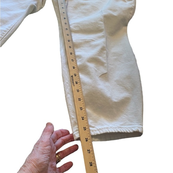 Old Navy High Rise Curvy O.G.Straight Ankle Jean- Size 20-Calla Lily Color - Picture 6 of 8